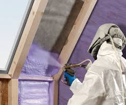 Best Radiant Barrier Insulation in East Dubuque, IL